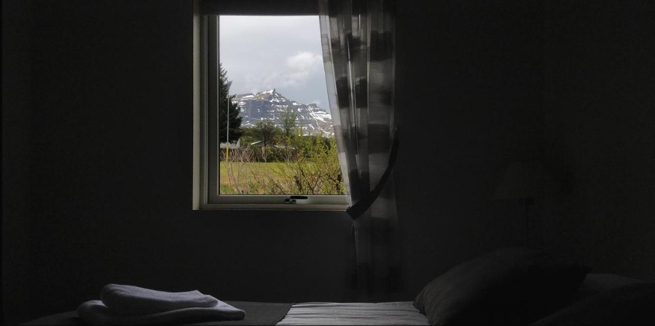 Saxa Guesthouse Stothvarfjorthur Екстер'єр фото