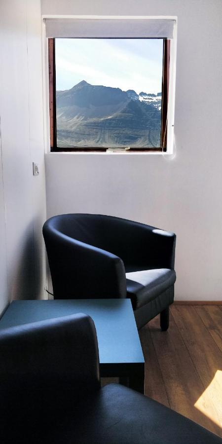 Saxa Guesthouse Stothvarfjorthur Екстер'єр фото